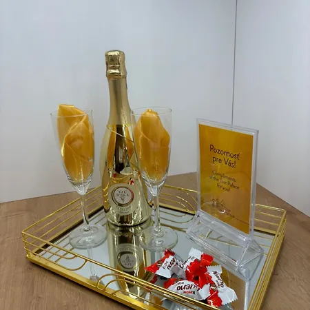 アパート Tost Palace - Centrum With Private Parking