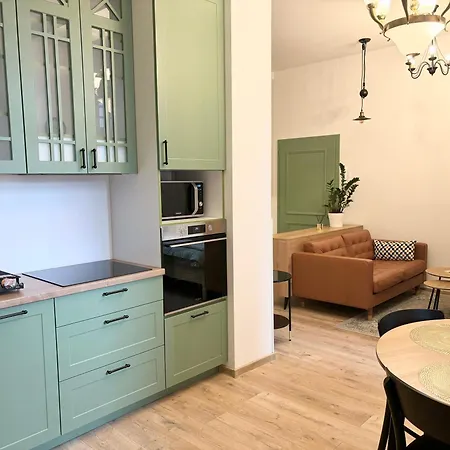 Tost Palace - Centrum Apartmán *